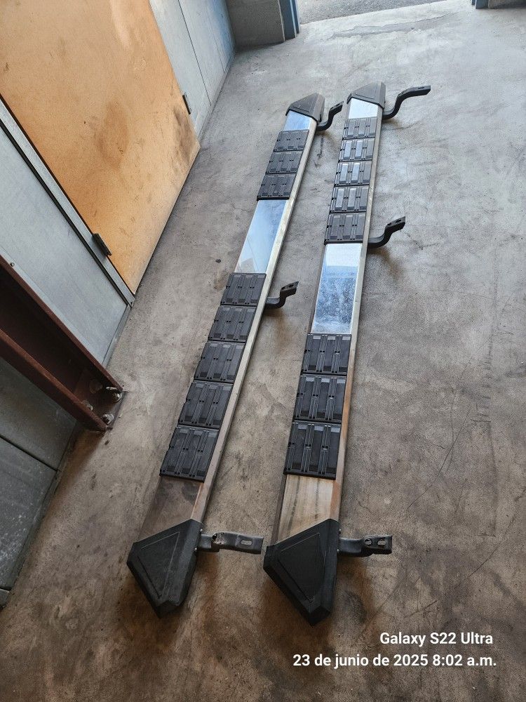 estribos para toyota tacoma