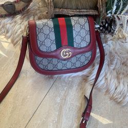 Crossbody 