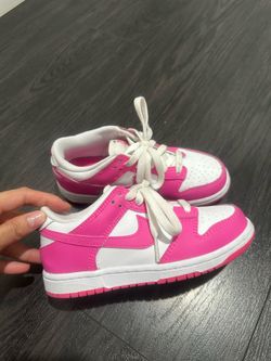 Kids Pink Nike Dunks Size 13