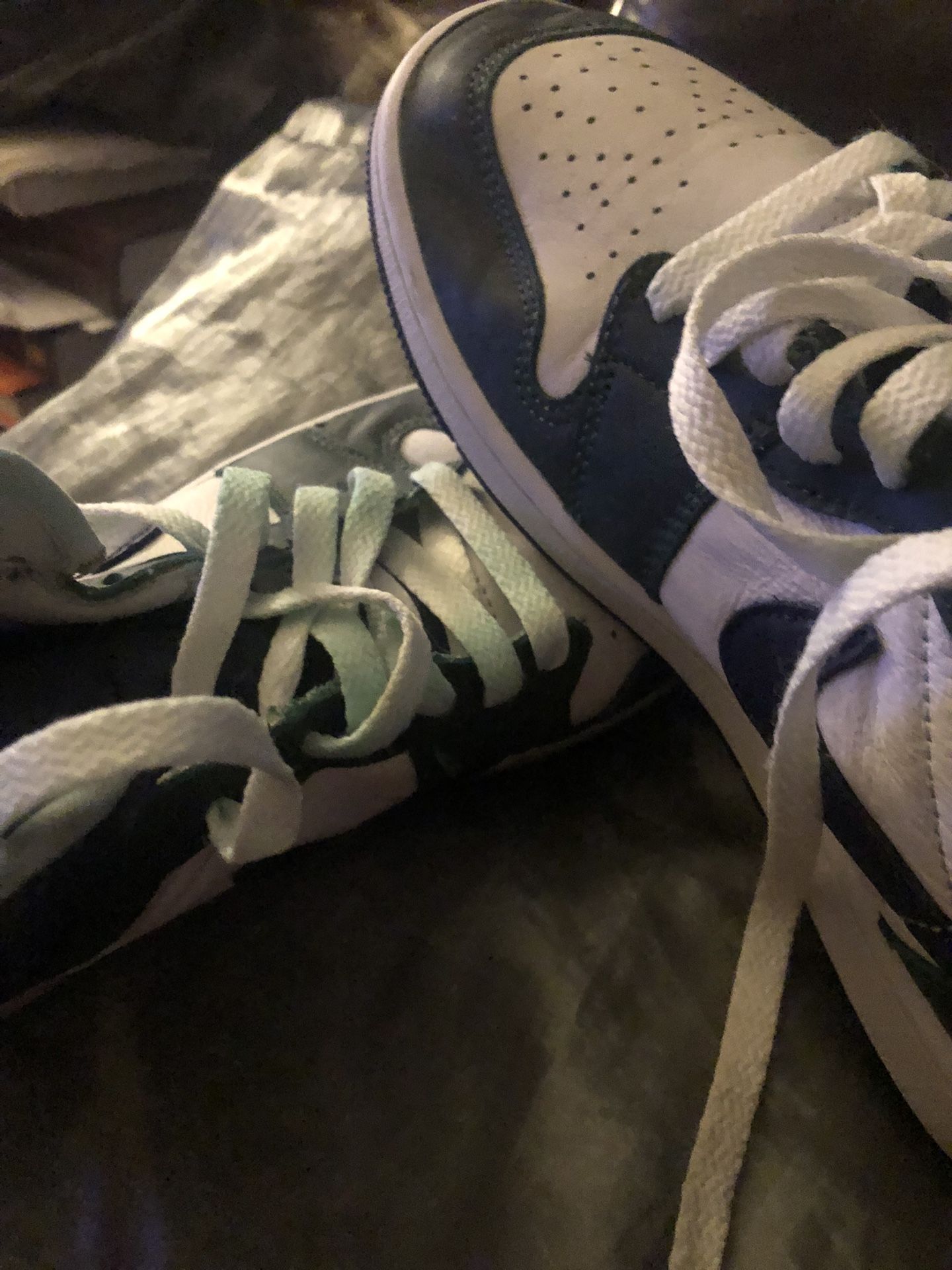 High Top Nikes