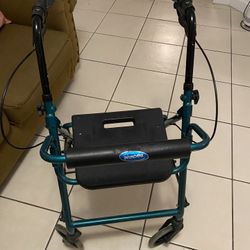 Andador  Para  Discapacida 