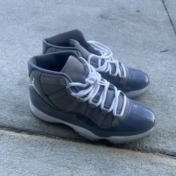 Men’s Cool Greys Size 9