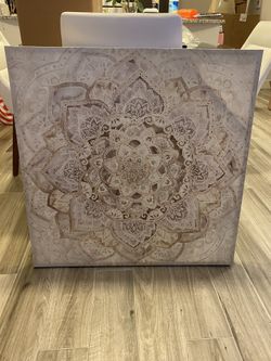 Lotus flower canvas (gold)