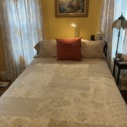 Full Size Bed With Adjustable Base