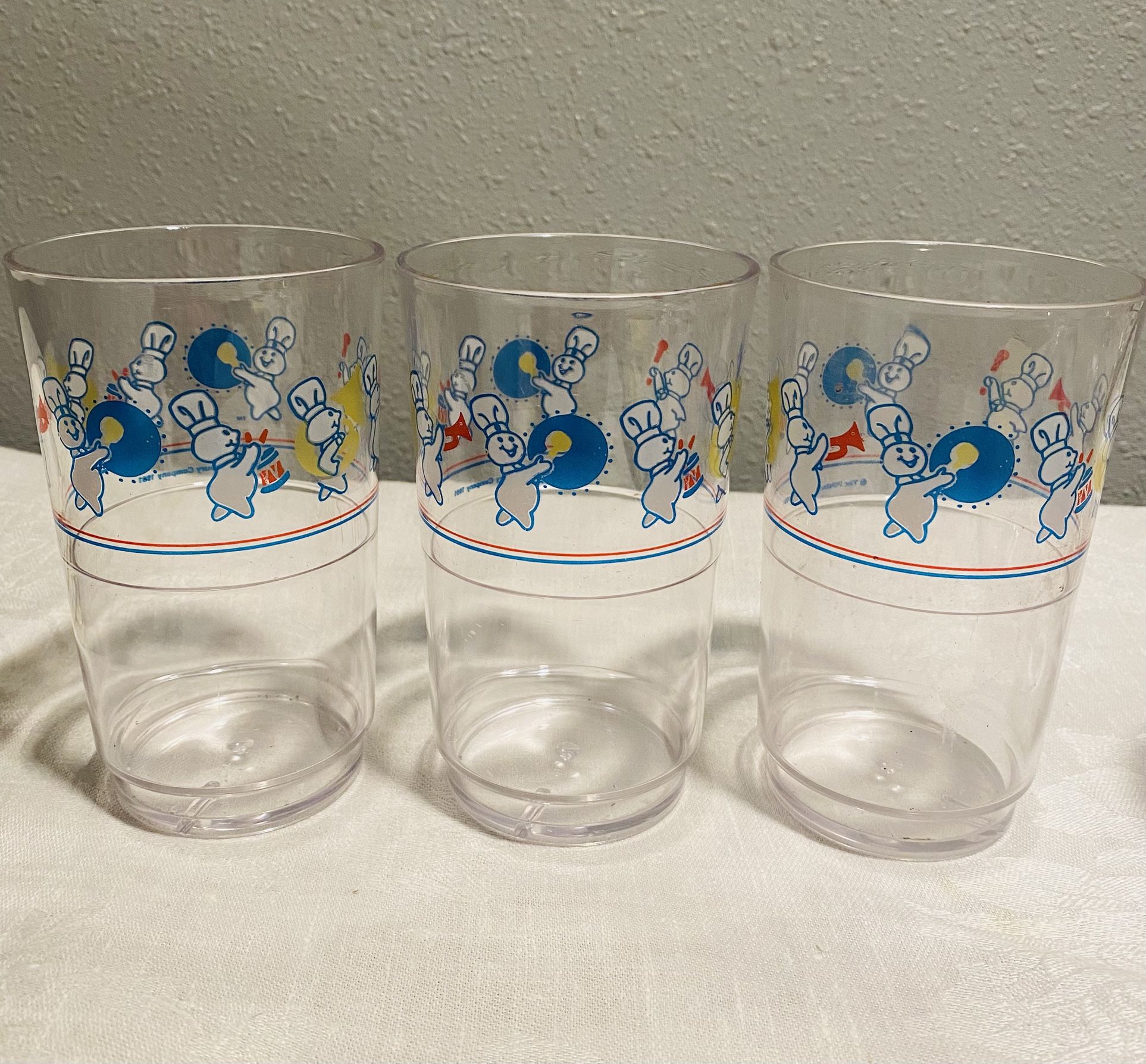 1991 Pillsbury doughboy marching band plastic cups drinking glasses