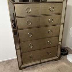 Bedroom Dressers and Night Stands