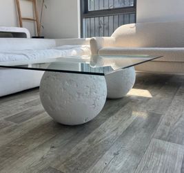 Postmodern Sphere Plaster Coffee Table