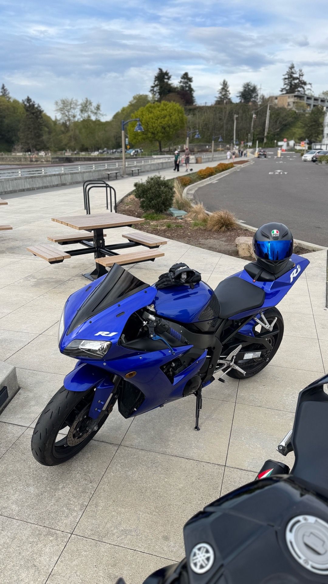 2002 Yamaha YZF-R1