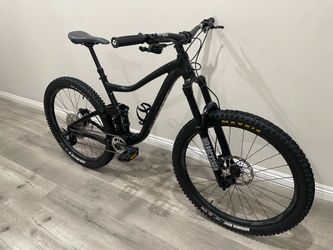 2021 Giant Trance 27.5er MTB Size MEDIUM