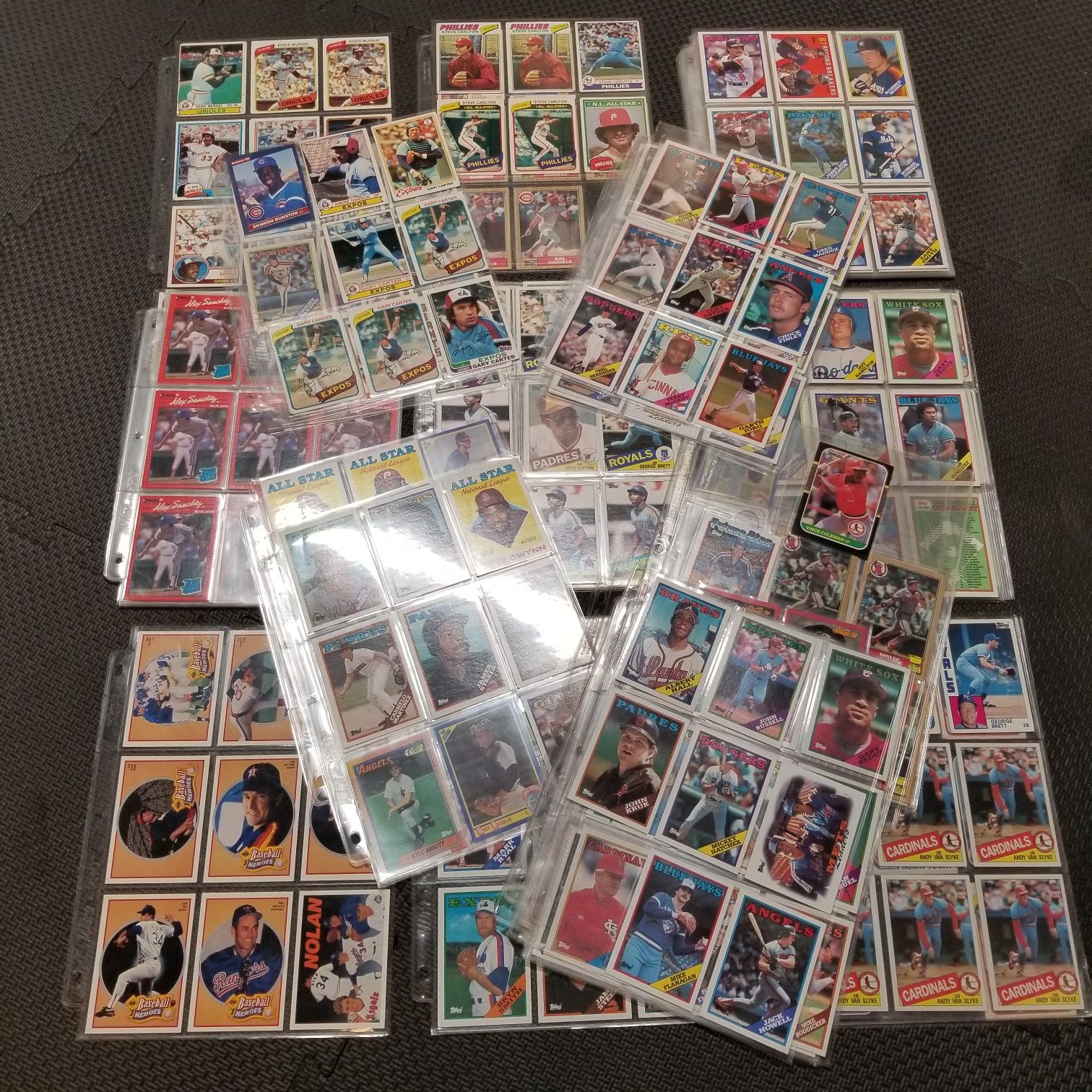 Baseball/Hockey Score Upper Deck Fleer Topps Card Collection Lot