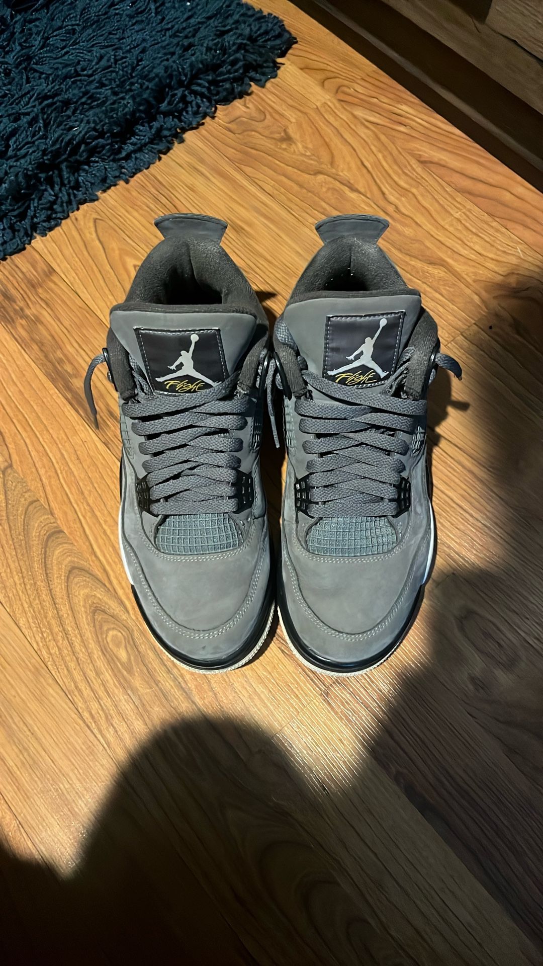 Jordan 4 Cool Gray