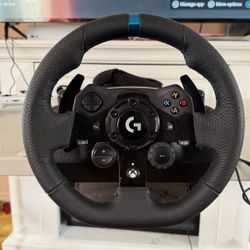 Logitech g923 Steering wheel