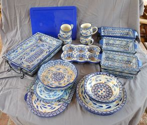 Temp-rations 26 piece Old World Blue