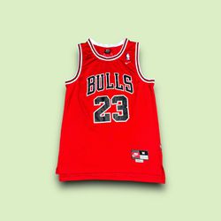 Vintage Chicago Bulls Michael Jordan Nike jersey 