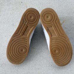 Nike Air Force One “Gum Bottom”