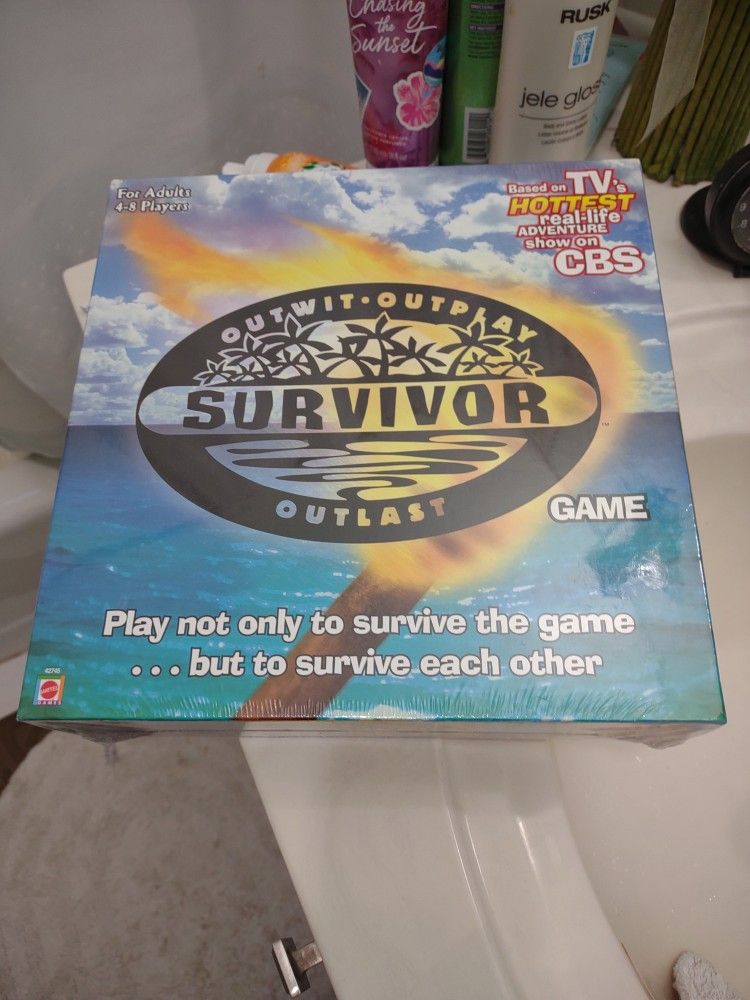 SURVIVOR BOARD GAME - UNOPENED BRAND NEW