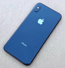 iPhone XS unlocked