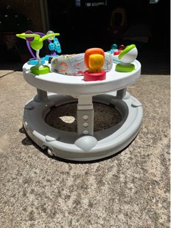Baby walker activity center