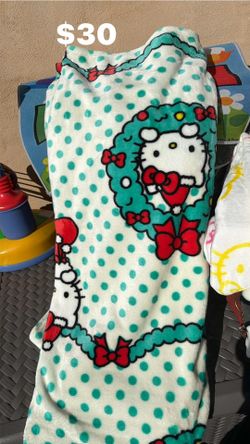 Hello Kitty Christmas Throw