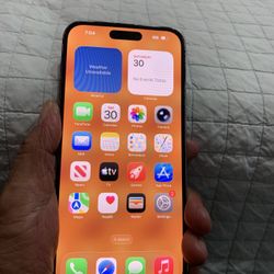 iPhone 14-Pro Max-128Gb Crack Back Esim Activation For $280