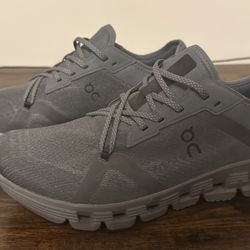 On Running cloud X 4 AD/ Size 9.5 Men