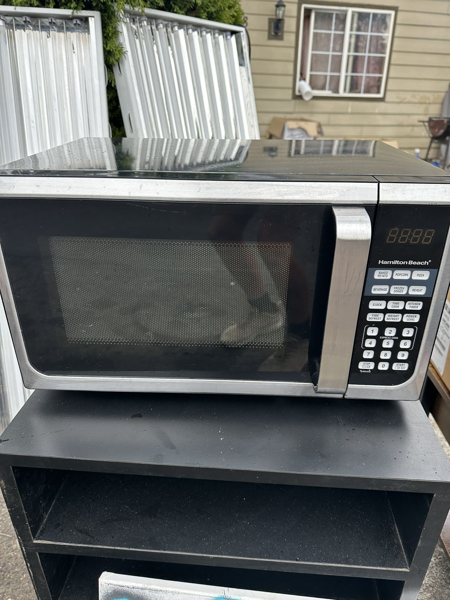 Hamilton Beach Microwave 