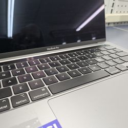 Apple Laptop