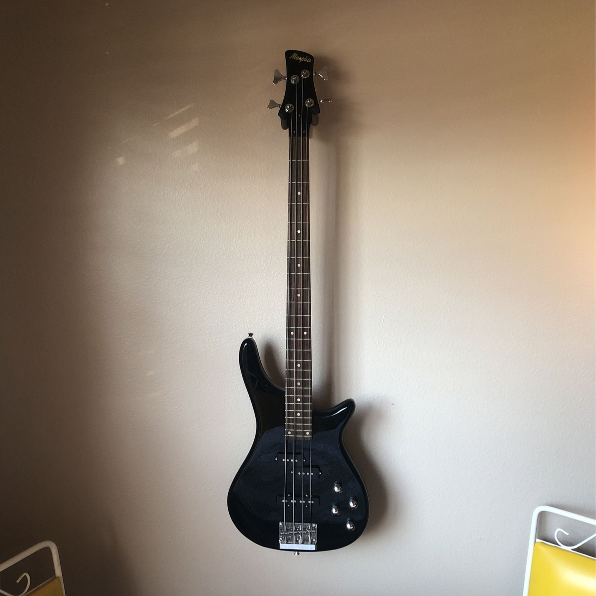 Memphis Electric Bass