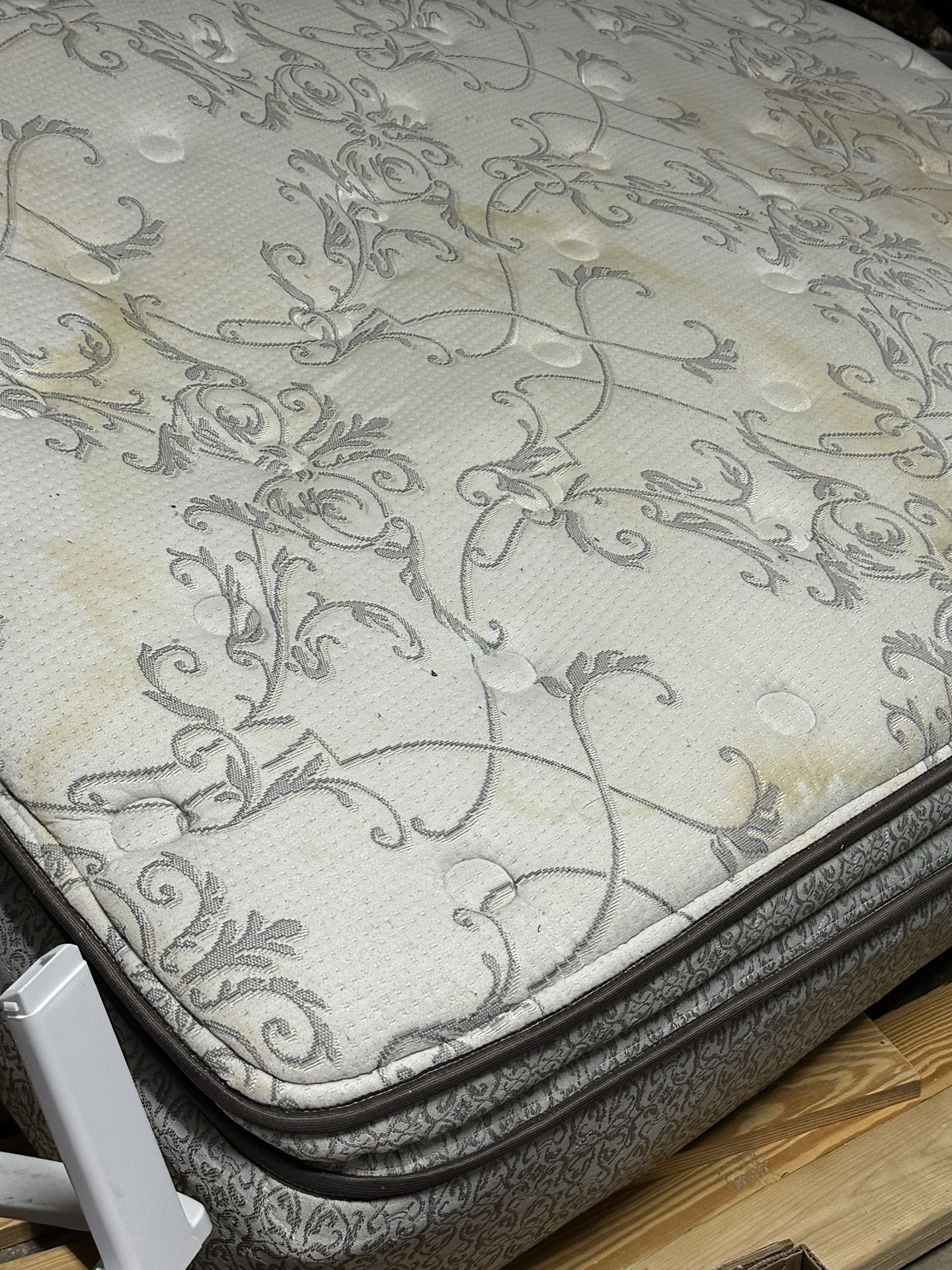 Normal Used Mattress Full Size Some Stains Just Normal Stains