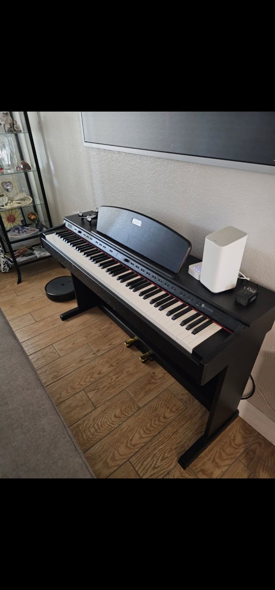 Upright electric Piano