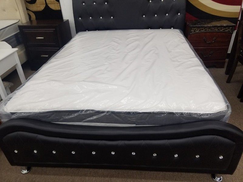 Brand New Queen Size Black Rhinestone Platform Bed Frame Special