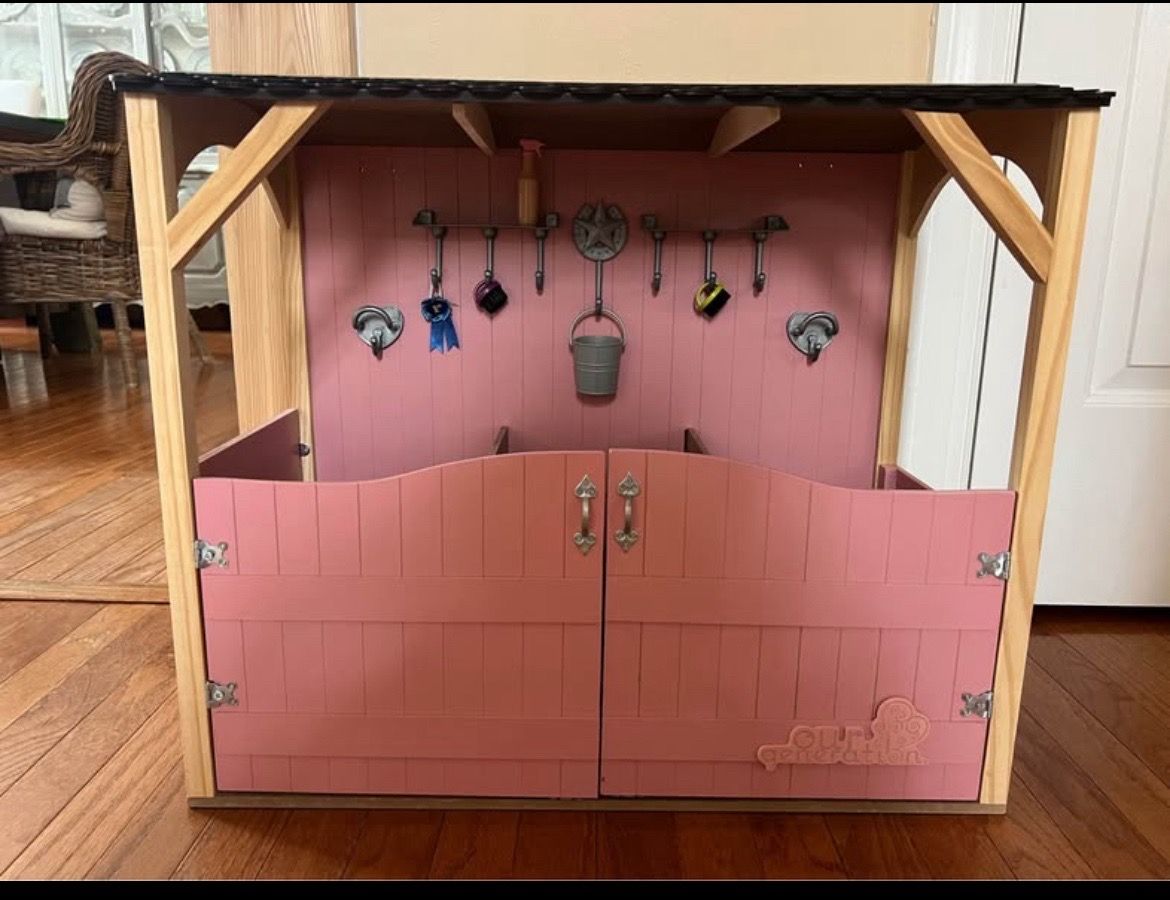Our Generation Horse Stable 18” doll / American Girl
