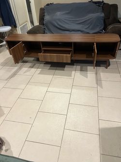 TV Stand / Console