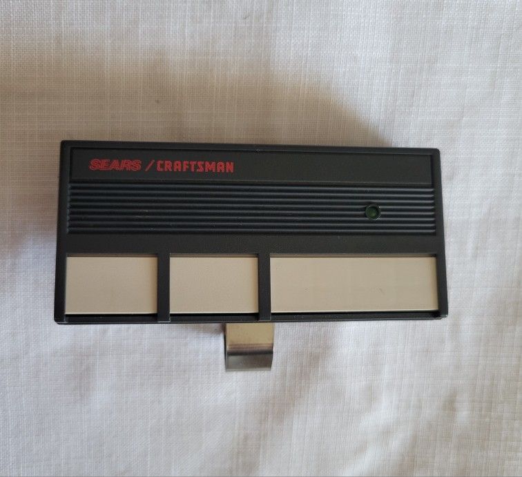 Sears / Craftsman Automatic Garage Door Opener Remote. 