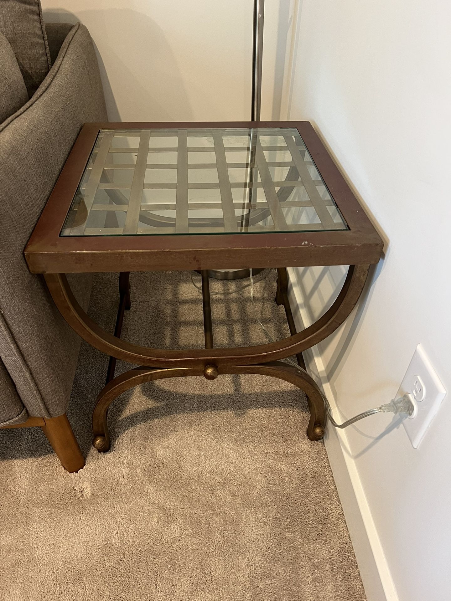 Pier 1 End Table