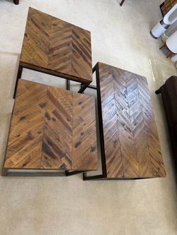 Natural wood coffee table set