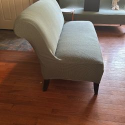 FREE Great Couches Display Front Room