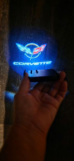 Set of 2 Corvette UNIVERSAL WIRELESS PUDDLE DOOR PROJECTOR LIGHTS see all 5 choices.  Sold separately SHIPPING AVAILABLE.
3 AAA BATTERIES NOT INCLUDED