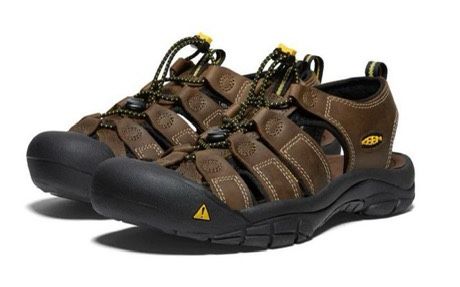 KEEN HIKING SHOES