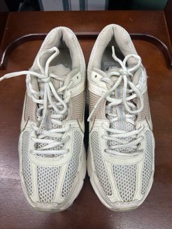 Nike Vomeros 5