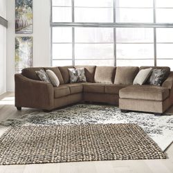 Graftin Living Room Set