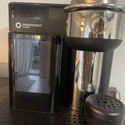 Drinkworks Home Bar Single-Serve Pod-Based Premium Cocktail Maker