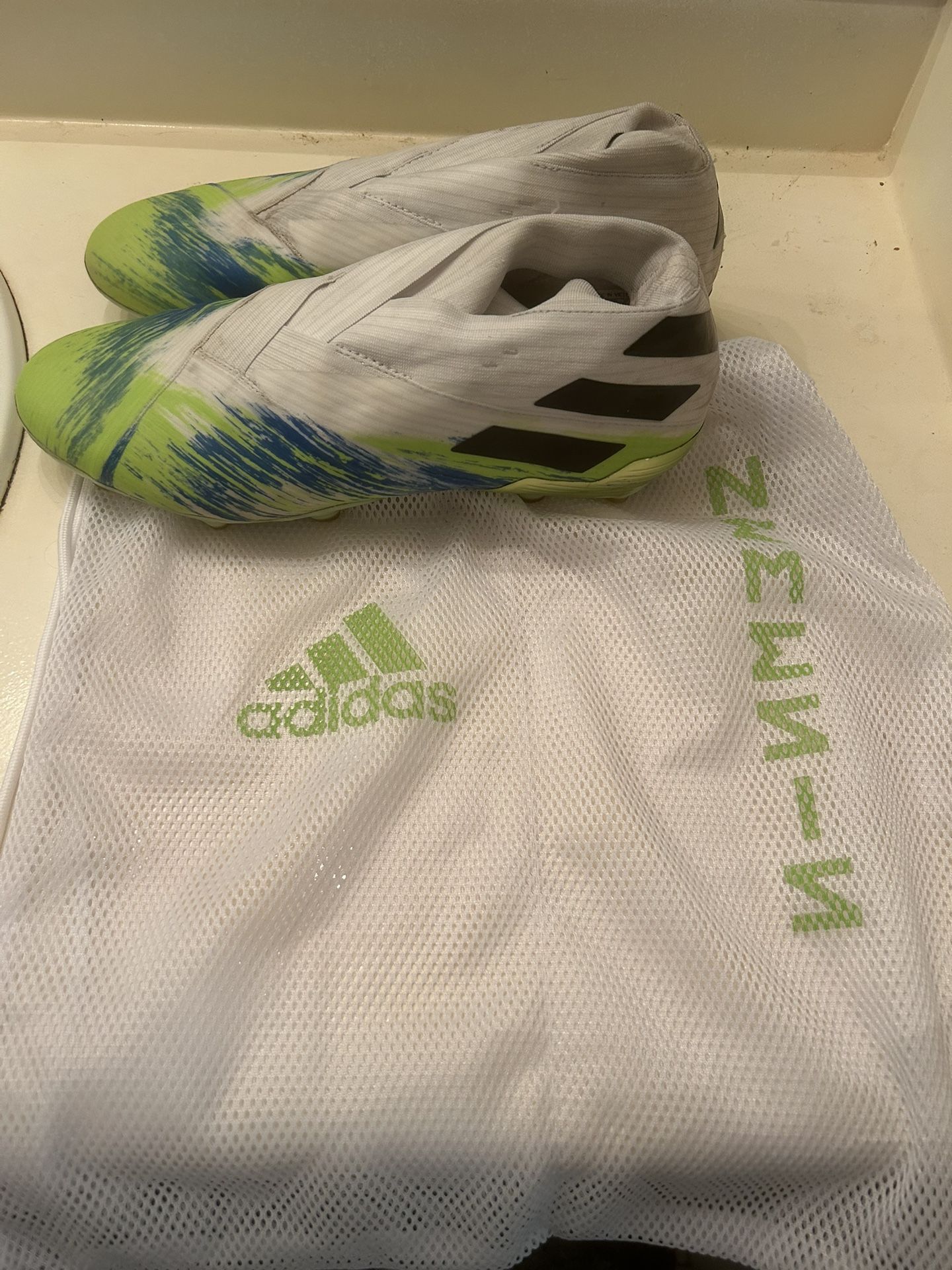 Adidas Men's Nemeziz 19.1 SG Soccer Cleats FU8496 Neon Green White Size 10.5