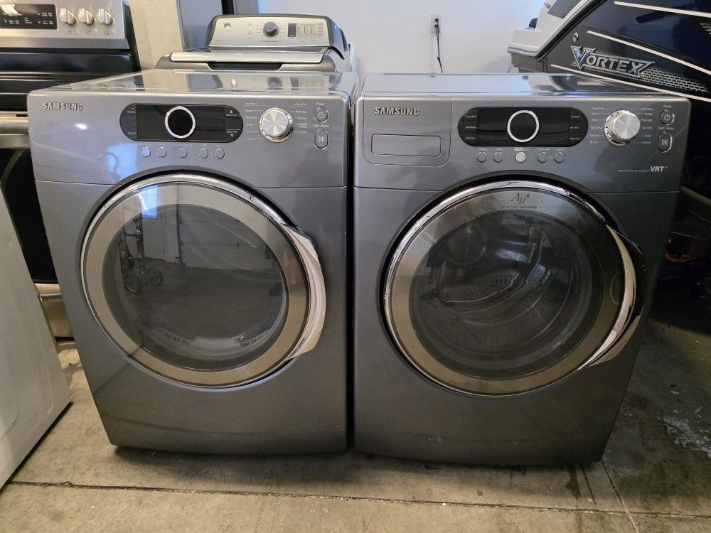 Samsung Front-Load Washer And Dryer Set
