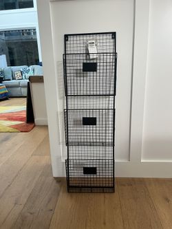 Wall wire office rack