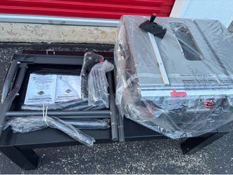 BRAND NEW Skilsaw Table Saw and Foldable Stand