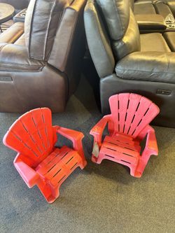 CHAIRS Set of 2 - Small red plastic children's patio chars • AS IS - SKU: L9DWR7