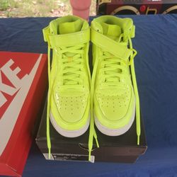 Nike Air Force 1 Mid 07 LV8 UV Volt for Sale in Gillem Enclave GA OfferUp