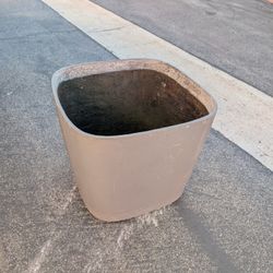 Giant Plant / Tree Pot X2 - FREE