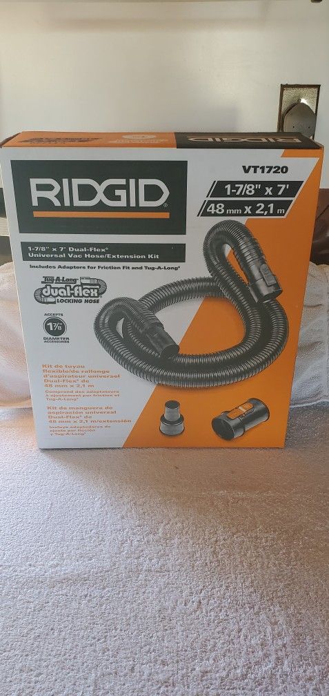 Ridgid 1-7/8 in. x 7 ft. Locking Vacuum Hose Kit Accessory Shop Vacuum Attachments for RIDGID Wet Dry Vacs
296